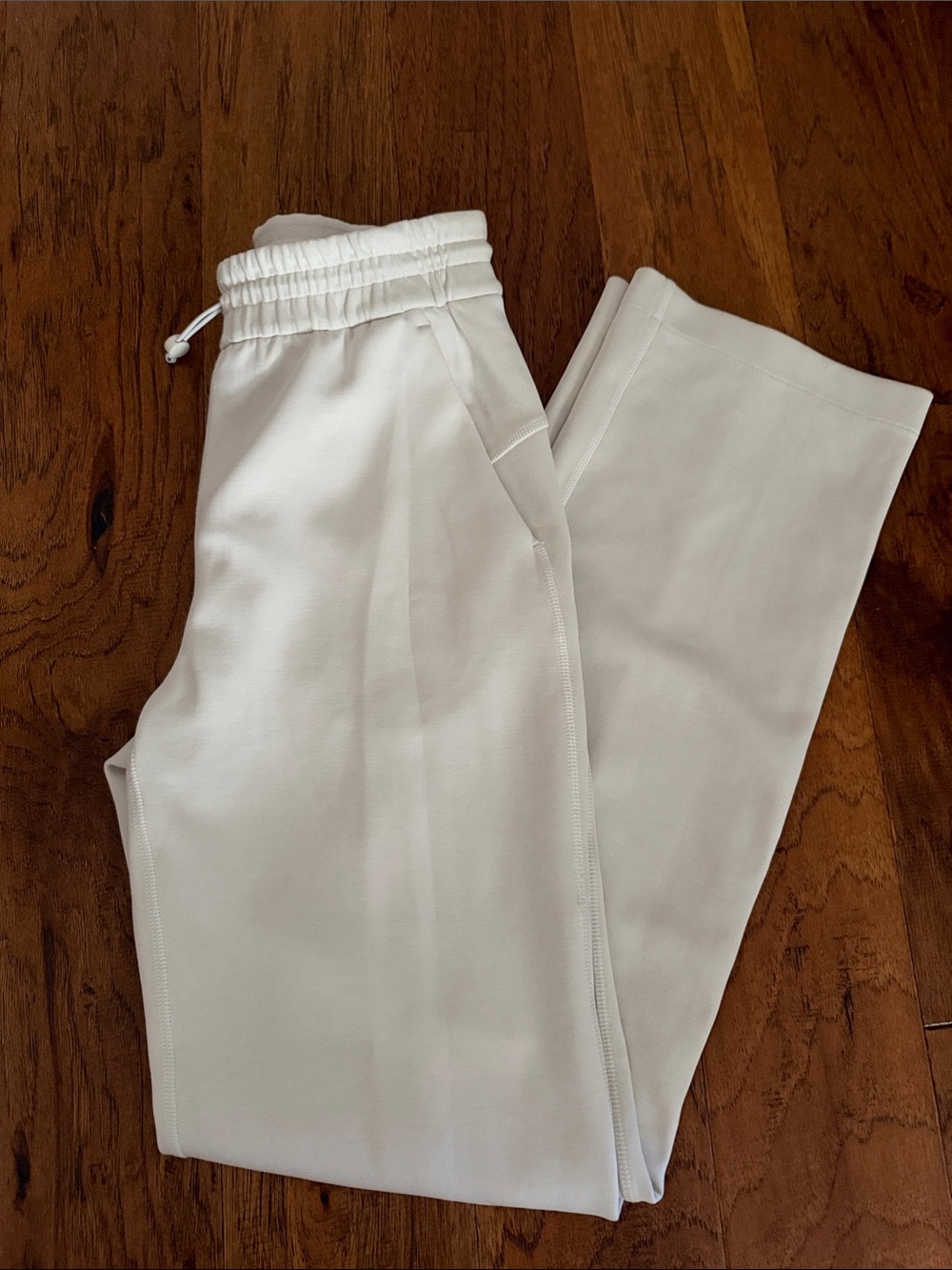 Lululemon White Cream Drawstring Pants Size 2